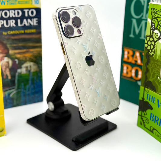 Skin-Cover LV-White (Compatible Tous Les Modélés des telephones)