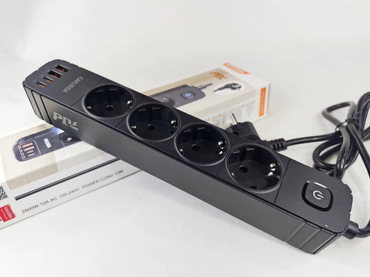 Multiprise Intelligente – 4 Prises + 4 Ports USB (2500W)